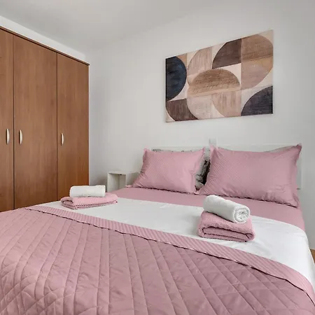 Vanda Apartman *