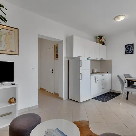 Apartment Vanda *